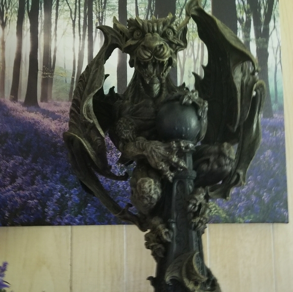 Meet your Posher, Elizabeth - Picture 12 of 16